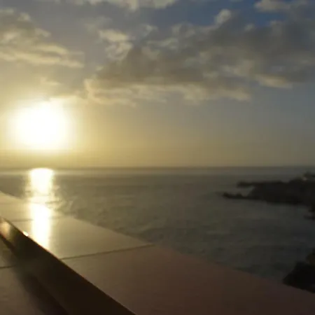 Club La Mar Puerto de Santiago (Tenerife)